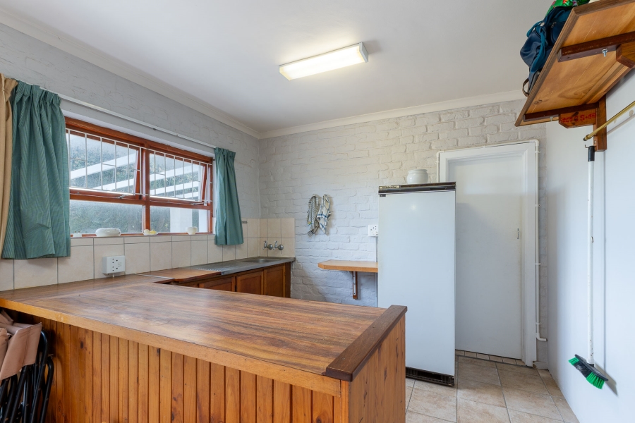 4 Bedroom Property for Sale in Stilbaai Oos Western Cape
